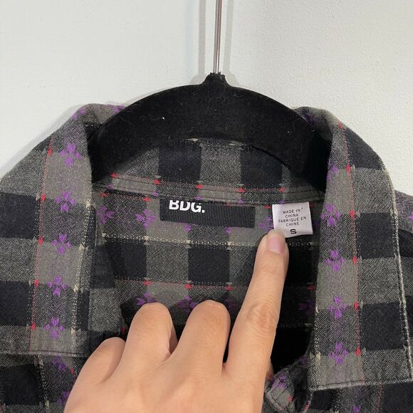 BDG Women's Multicolor Embroidered Plaid Fitted Button Up Shirt Size S - Picture 4 of 7
